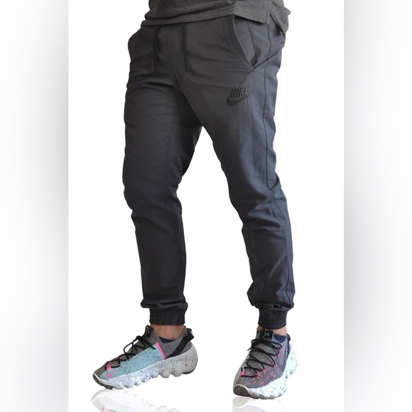 Vintage Men’s Nike Black Jogger Woven Nylon Embroidered Swoosh Logo Pants XL - Picture 1 of 15